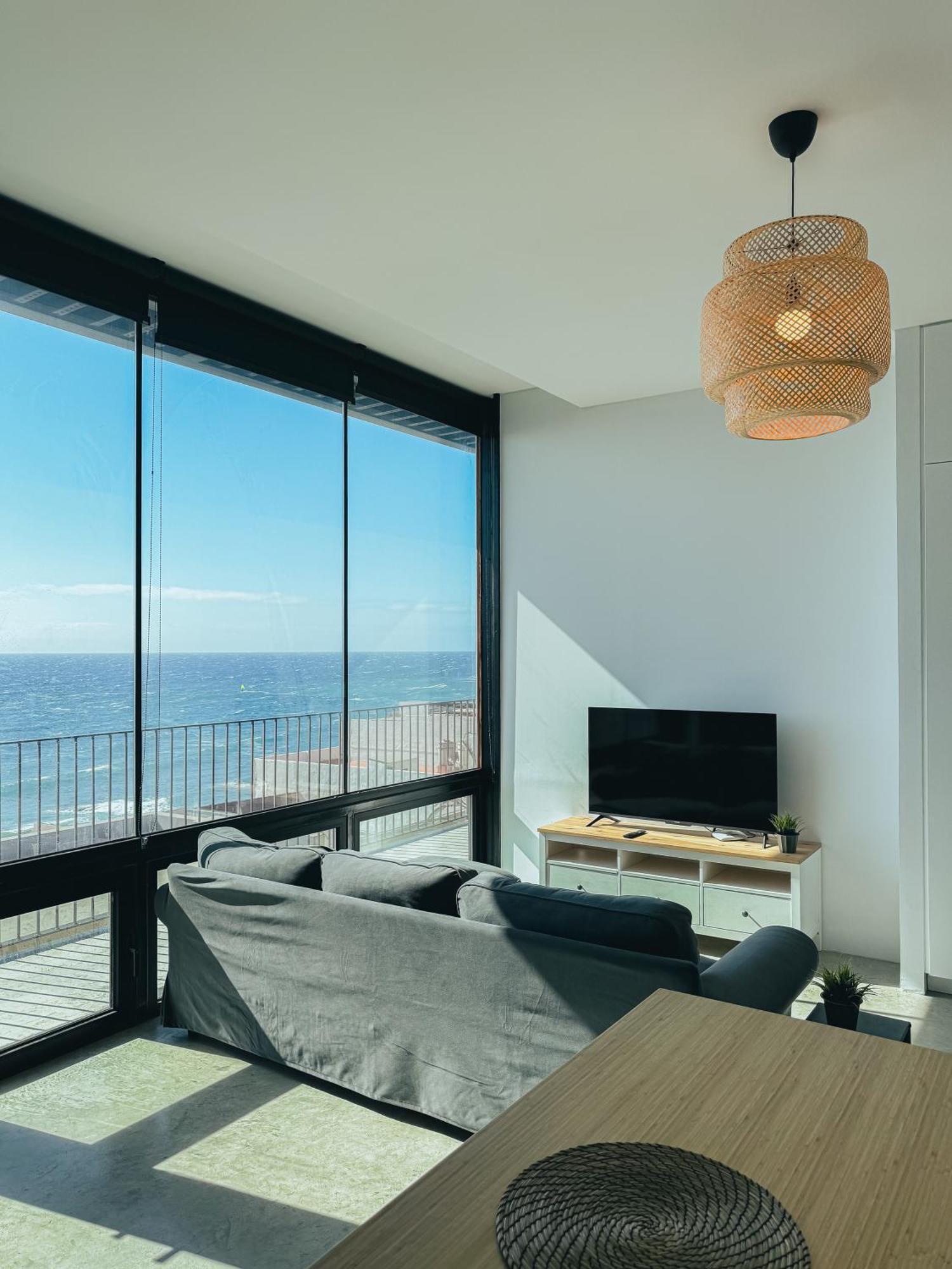 Sunrise Apartment *