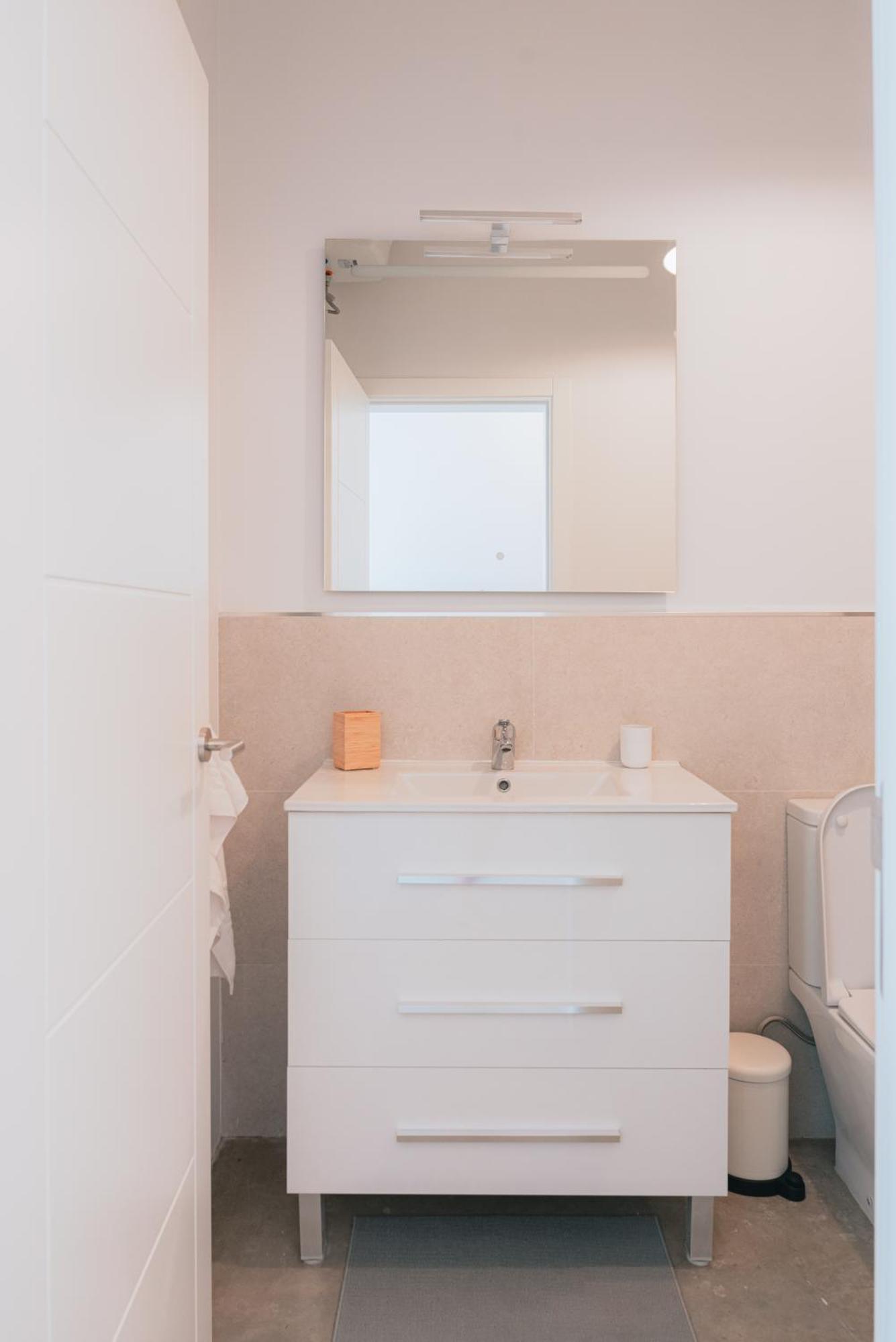 Sunrise Apartment *